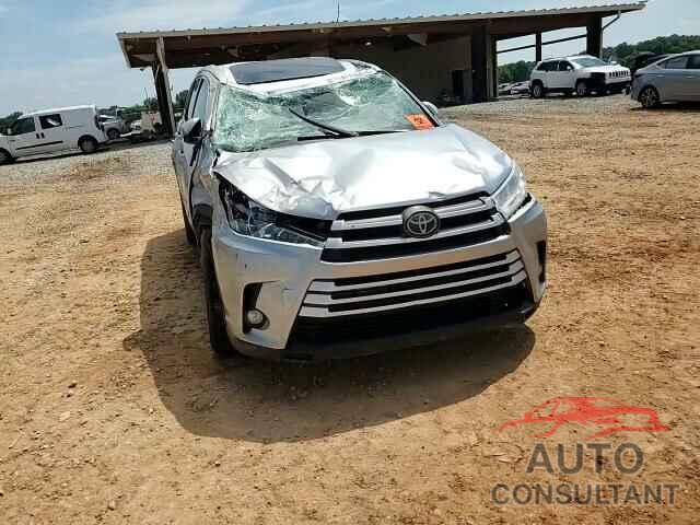 TOYOTA HIGHLANDER 2019 - 5TDKZRFH7KS559853