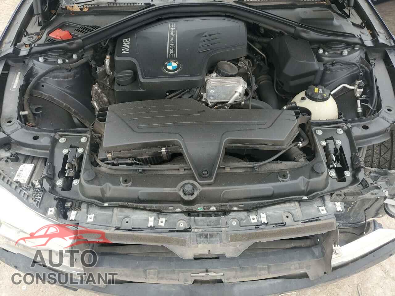 BMW 3 SERIES 2016 - WBA8E9G53GNT86465