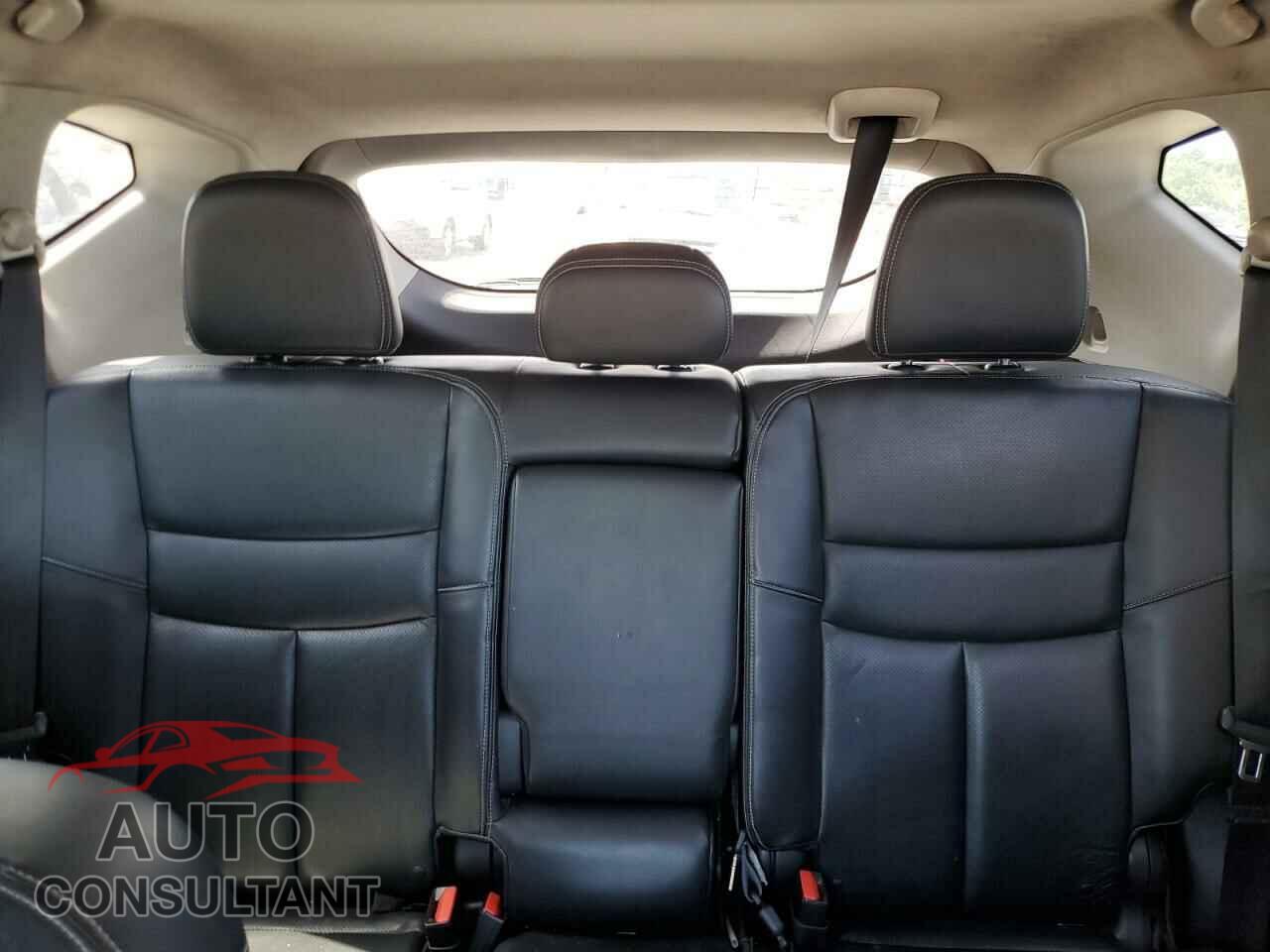NISSAN MURANO 2016 - 5N1AZ2MG9GN123723