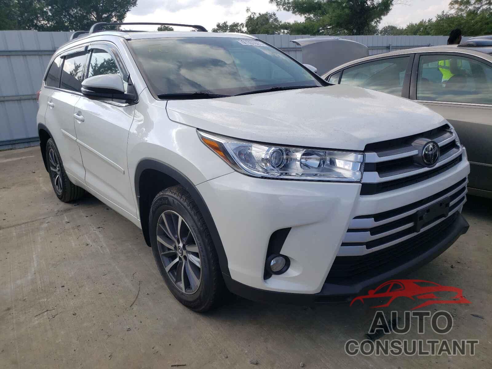 TOYOTA HIGHLANDER 2018 - 5TDKZRFH4JS262439