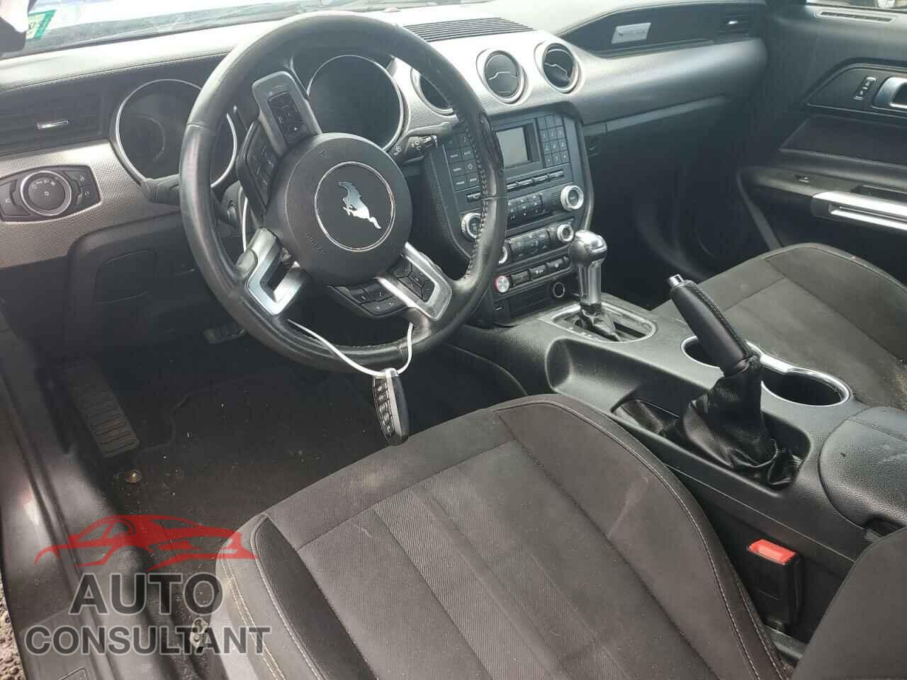 FORD MUSTANG 2018 - 1FA6P8CF6J5120321