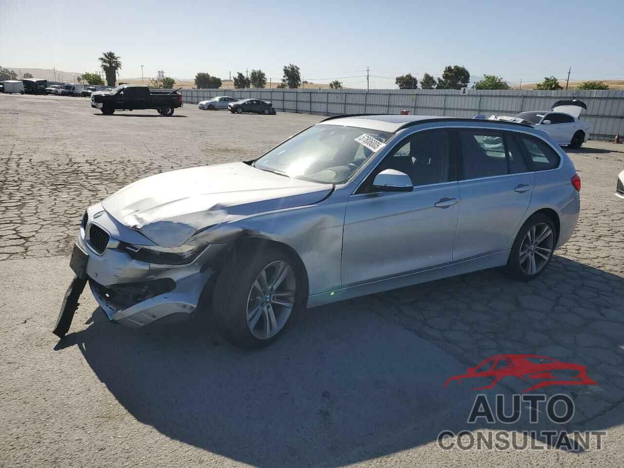 BMW 3 SERIES 2017 - WBA8K3C32HA023142