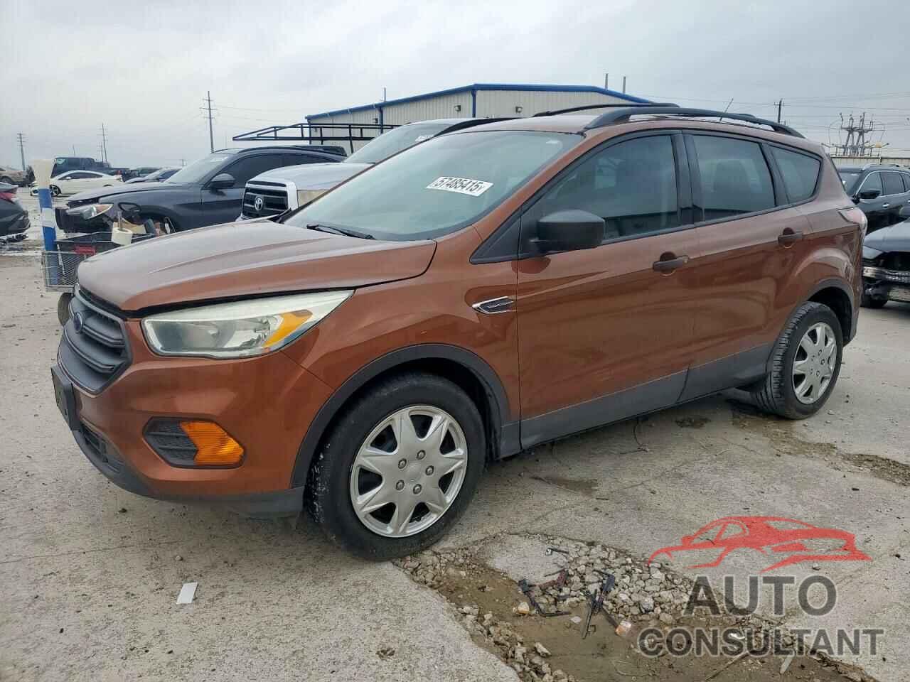 FORD ESCAPE 2017 - 1FMCU0F78HUA80539