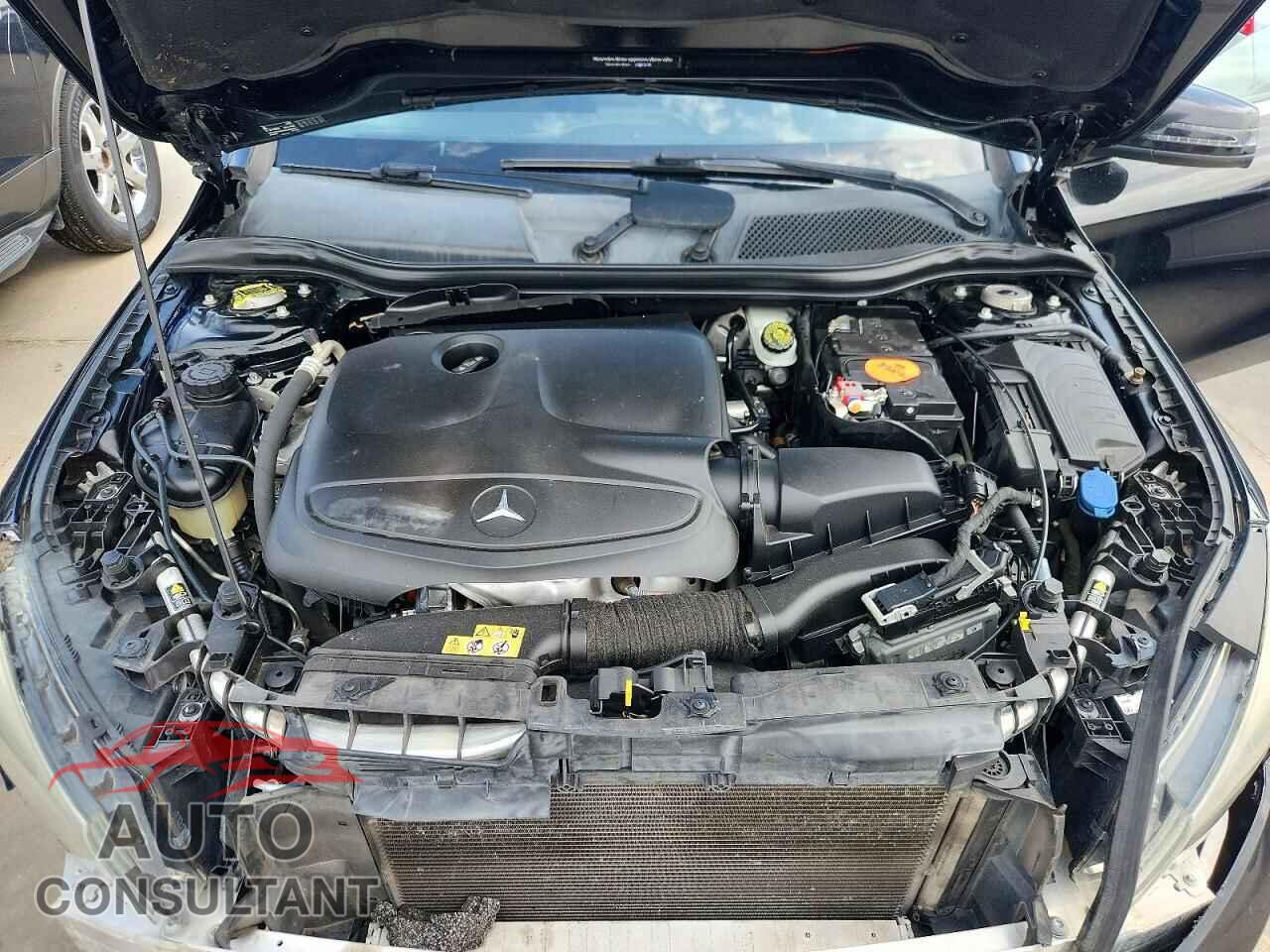MERCEDES-BENZ CLA-CLASS 2015 - WDDSJ4EB4FN171097