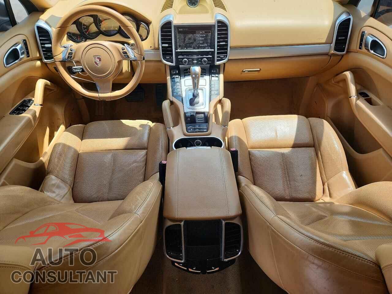 PORSCHE CAYENNE 2011 - WP1AA2A24BLA04100