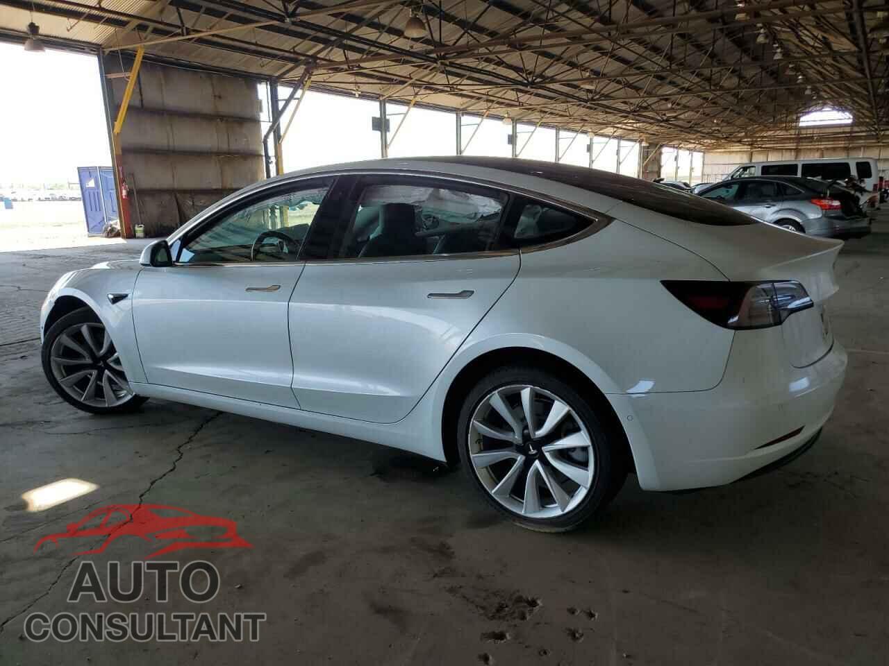TESLA MODEL 3 2018 - 5YJ3E1EA1JF164639