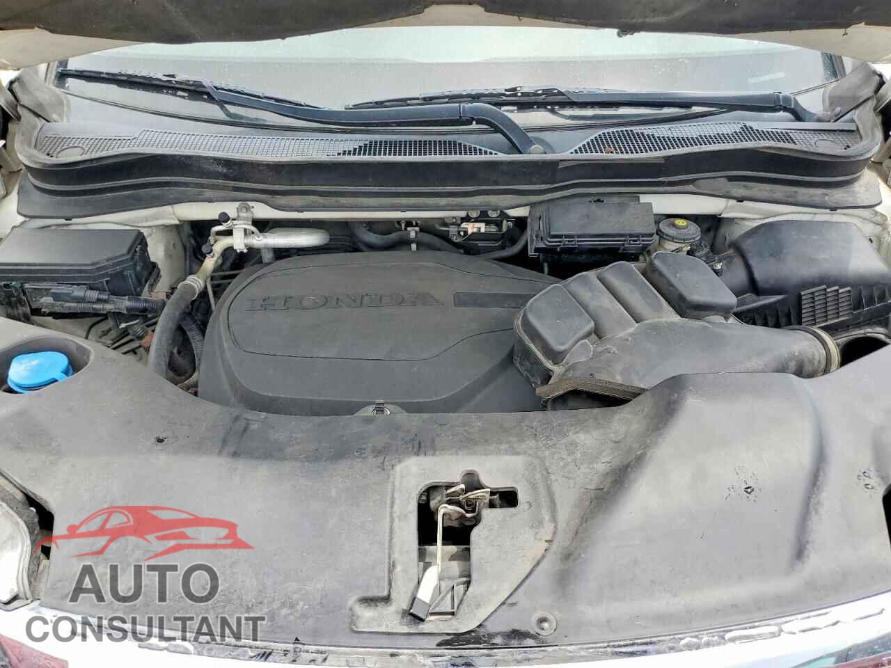 HONDA PILOT 2017 - 5FNYF5H59HB010702