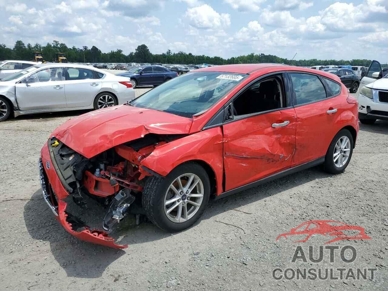 FORD FOCUS 2015 - 1FADP3K21FL366124