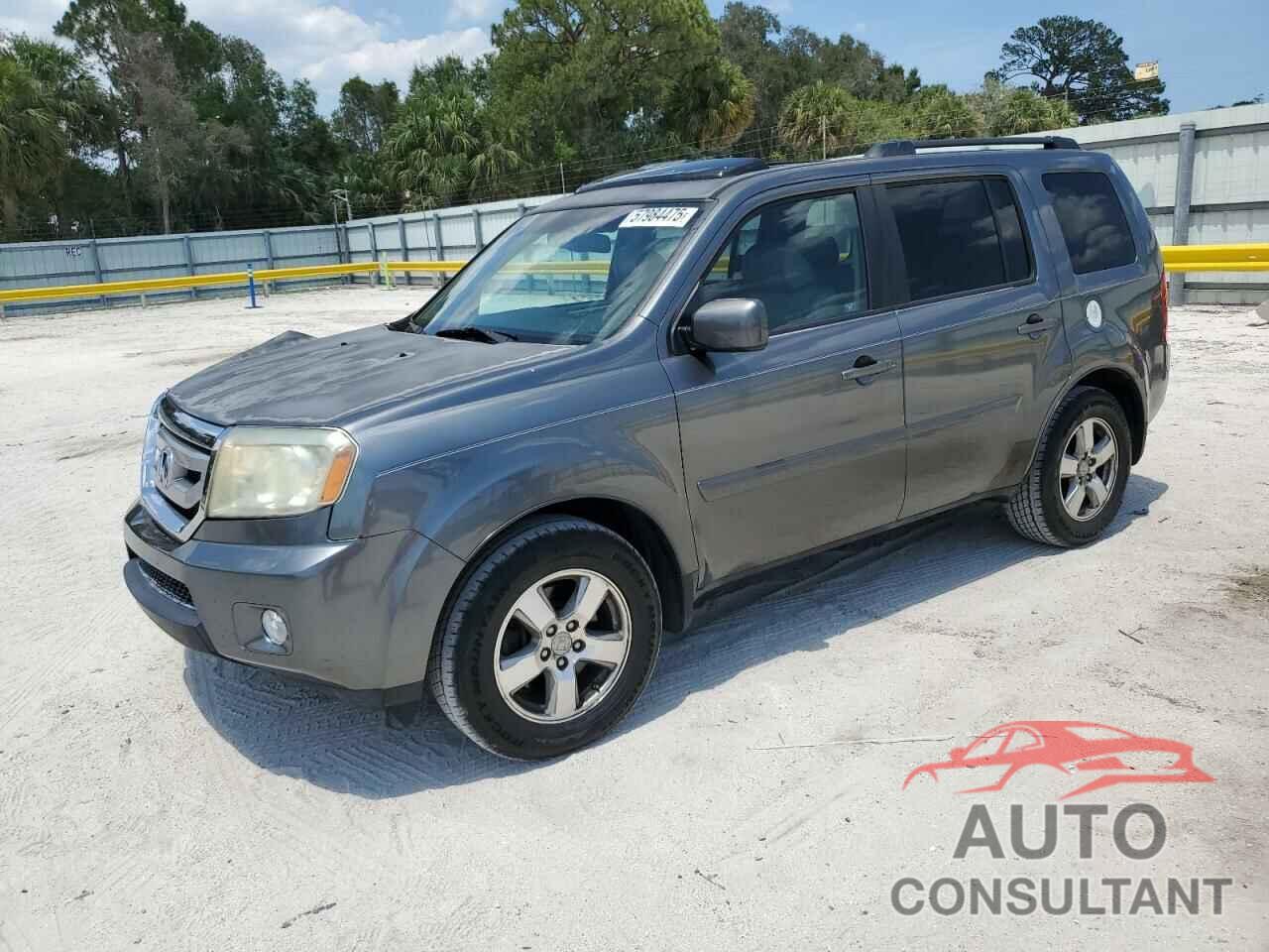 HONDA PILOT 2011 - 5FNYF3H56BB040168