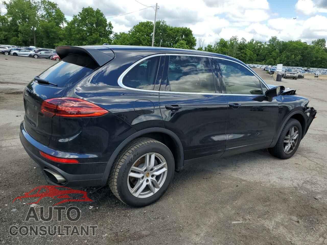 PORSCHE CAYENNE 2016 - WP1AA2A25GKA09111