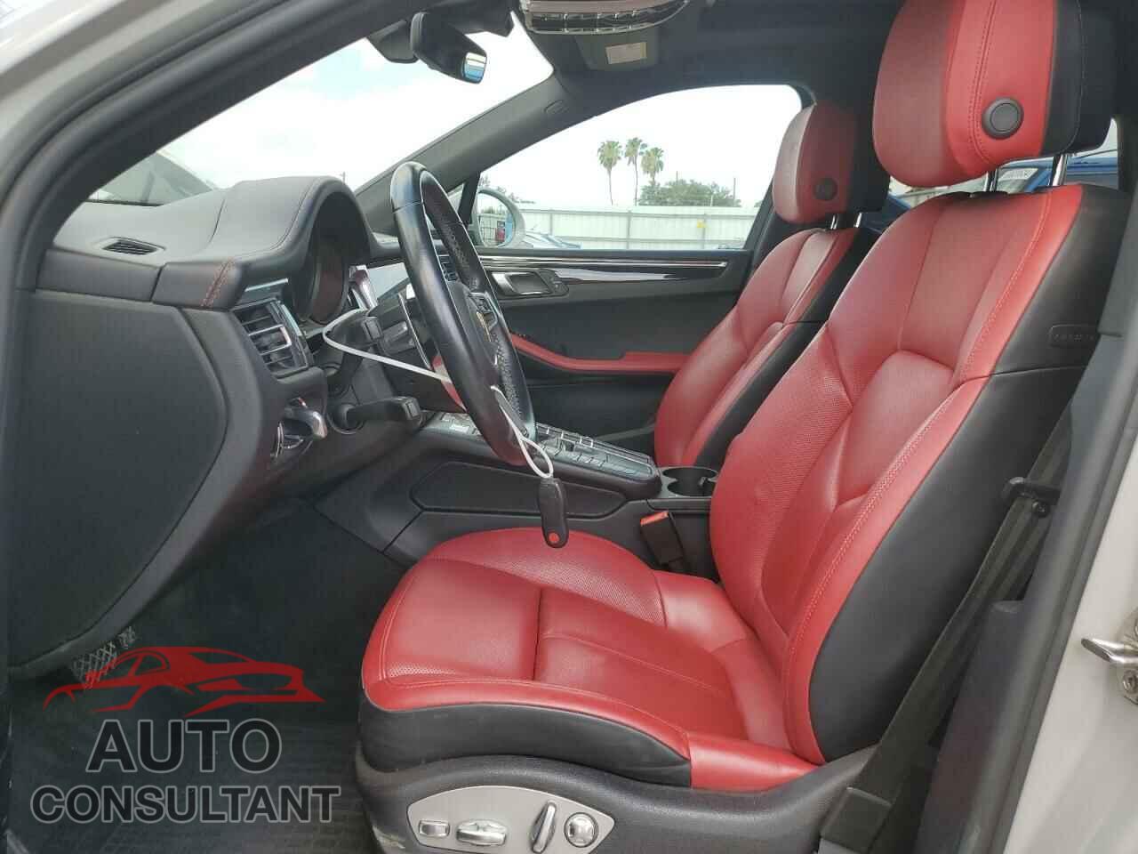 PORSCHE MACAN 2021 - WP1AB2A53MLB34024