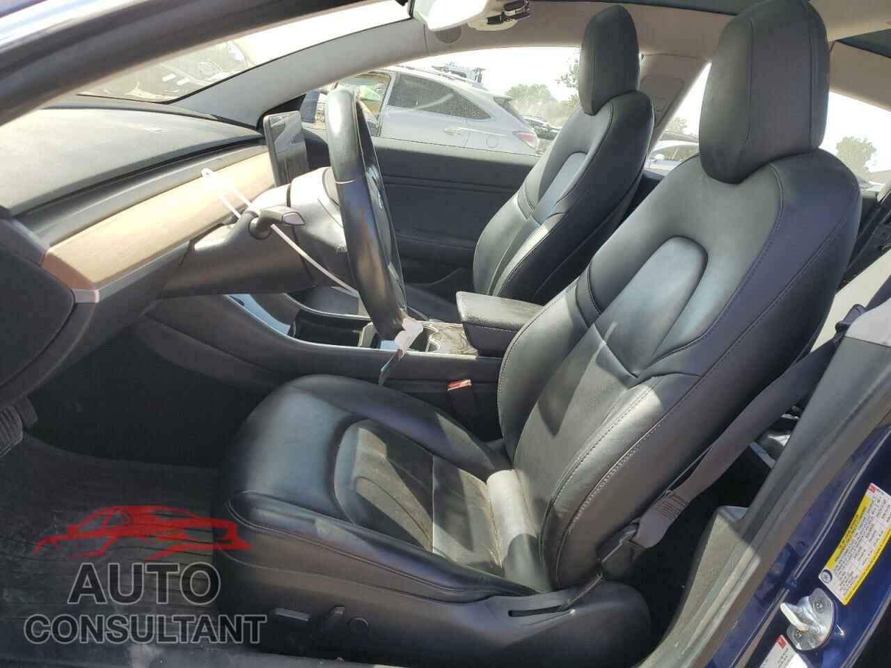 TESLA MODEL 3 2017 - 5YJ3E1EA8HF000198