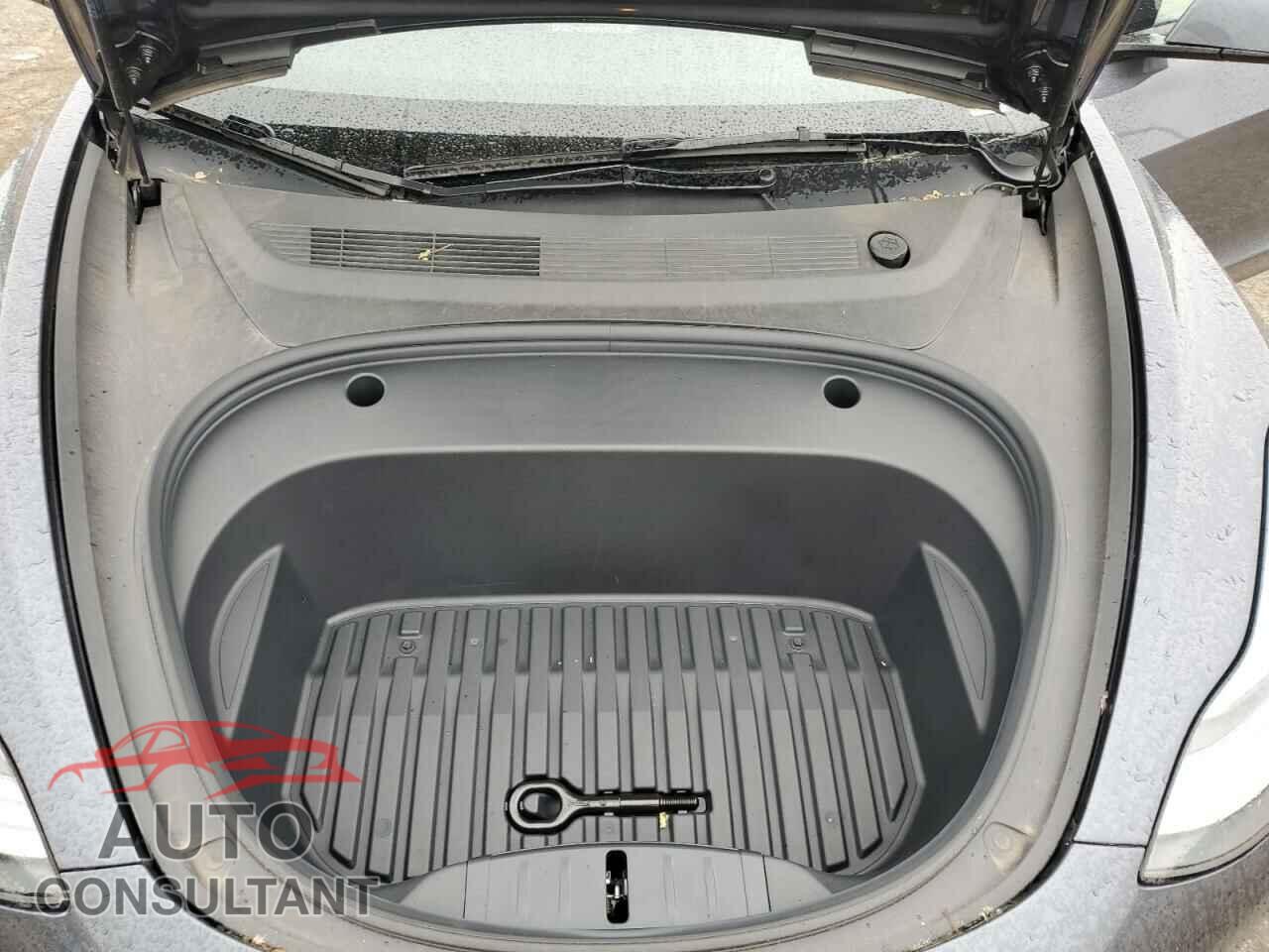 TESLA MODEL 3 2023 - 5YJ3E1EA4PF627477