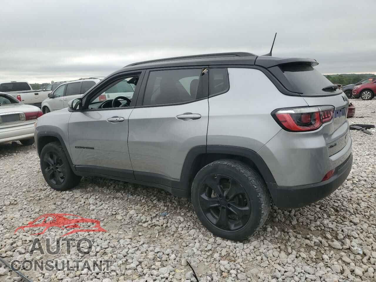 JEEP COMPASS 2018 - 3C4NJDBB8JT394652