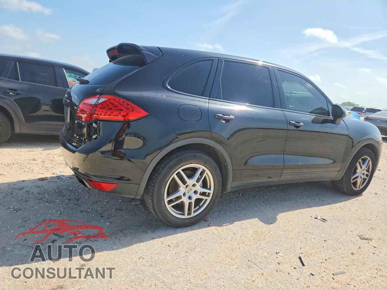 PORSCHE CAYENNE 2014 - WP1AB2A25ELA55672