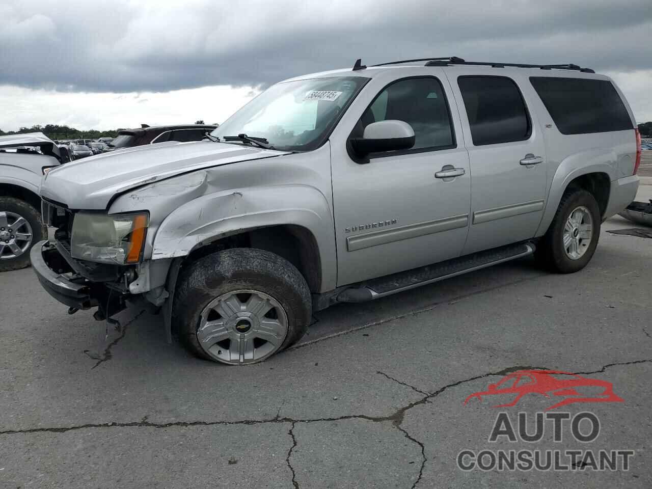 CHEVROLET SUBURBAN 2011 - 1GNSKJE36BR326791
