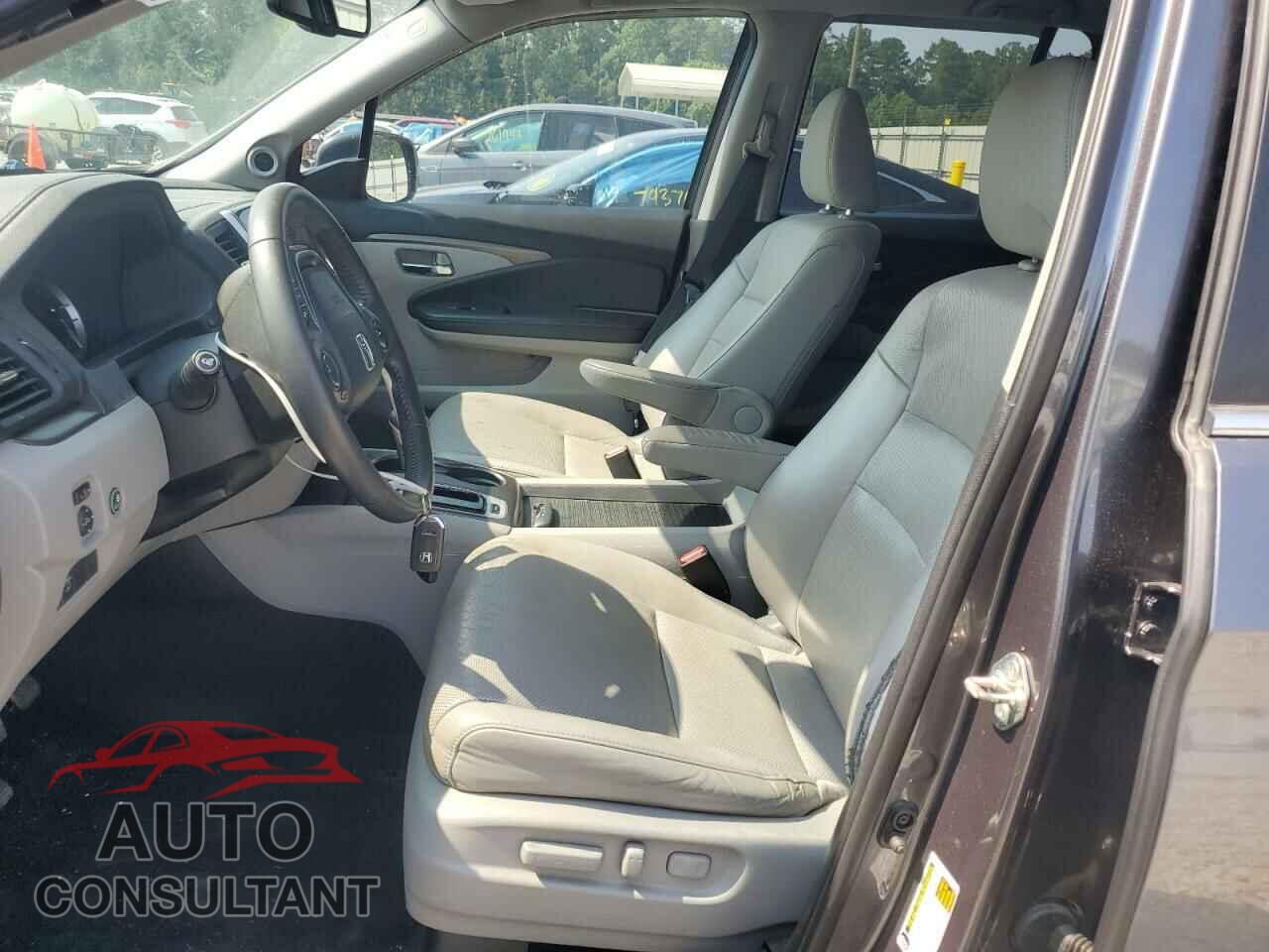 HONDA RIDGELINE 2017 - 5FPYK2F69HB010616