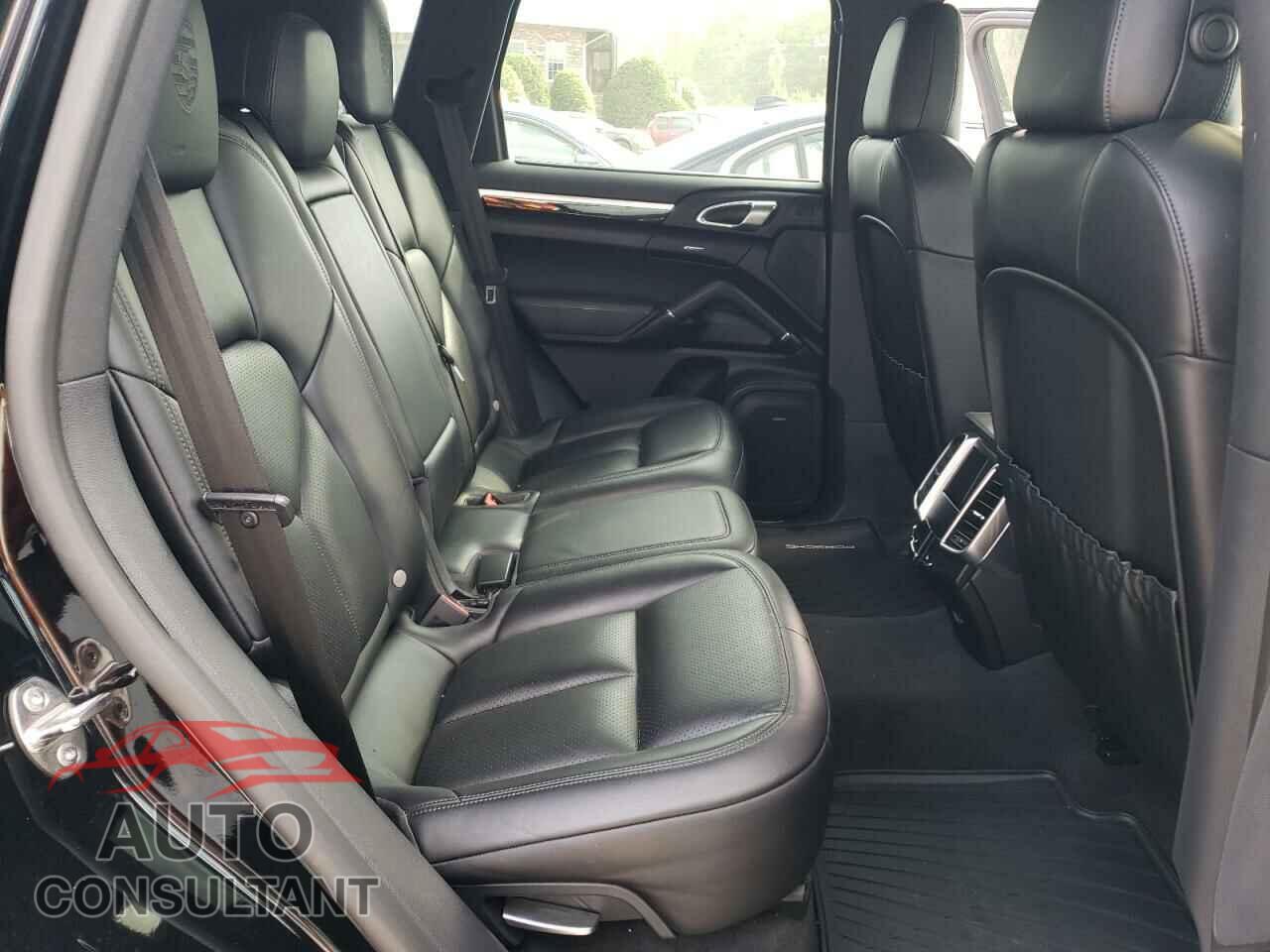 PORSCHE CAYENNE 2017 - WP1AA2A2XHKA90446