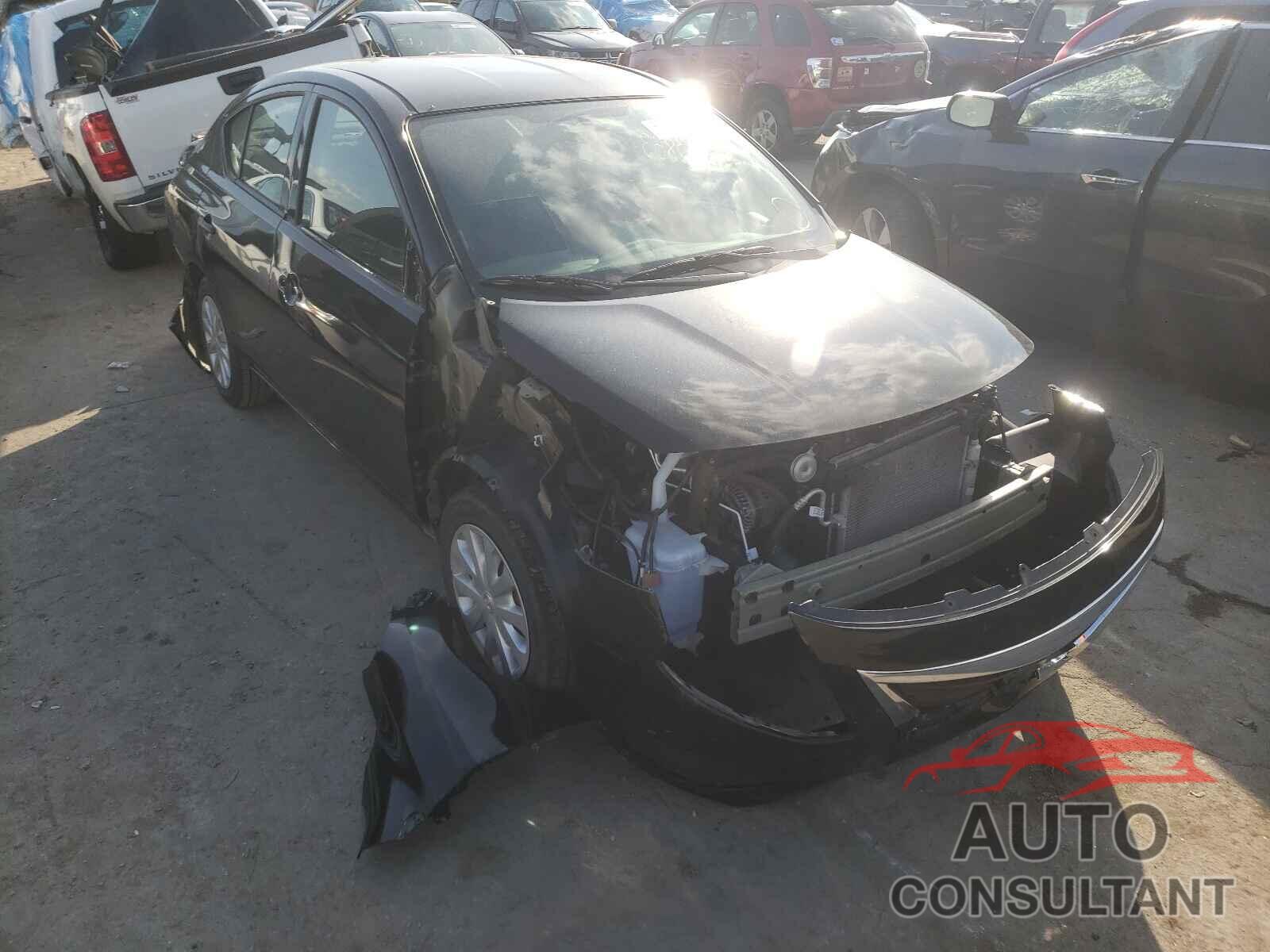 NISSAN VERSA 2017 - 3N1CN7AP5HL892766