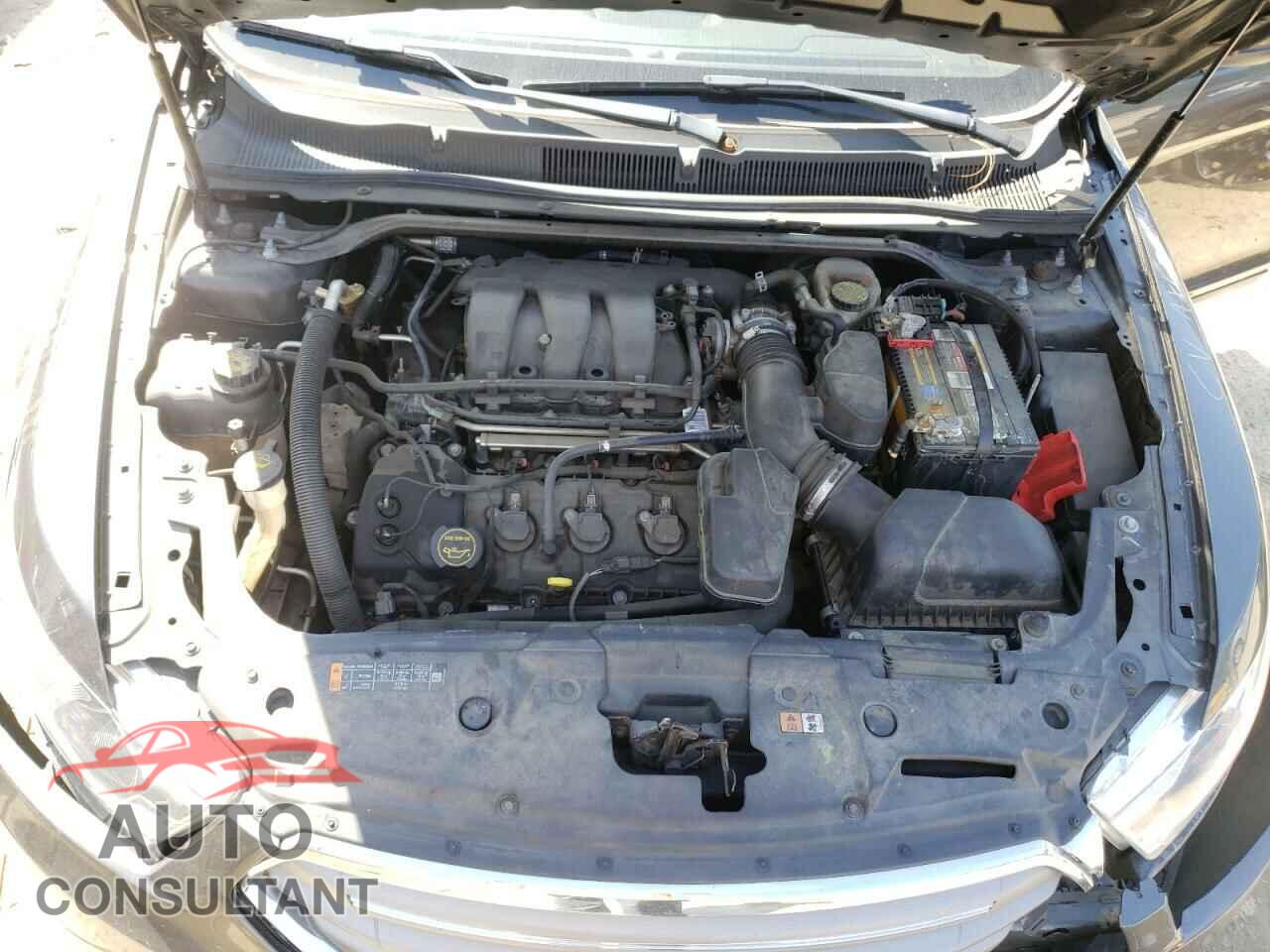 FORD TAURUS 2017 - 1FAHP2E89HG102673