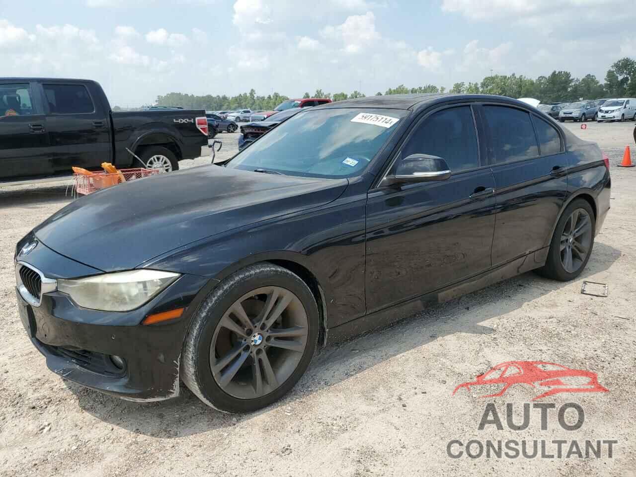 BMW 3 SERIES 2012 - WBA3A5C52CF258632