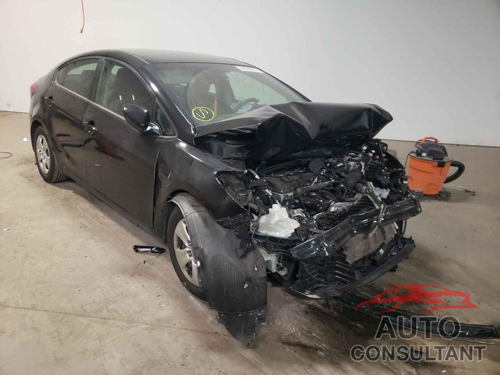 KIA FORTE 2017 - 3KPFL4A78HE028636