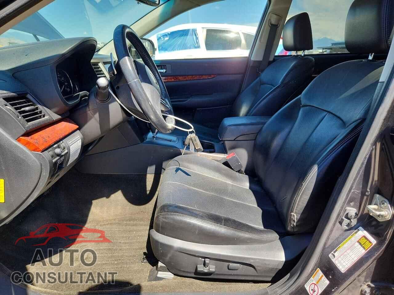SUBARU OUTBACK 2012 - 4S4BRELC2C2221105