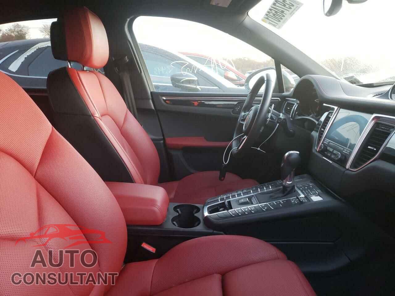 PORSCHE MACAN 2018 - WP1AA2A55JLB16025