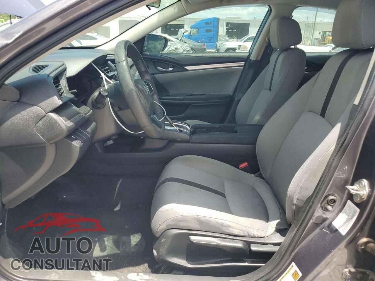 HONDA CIVIC 2017 - 19XFC2F58HE045156