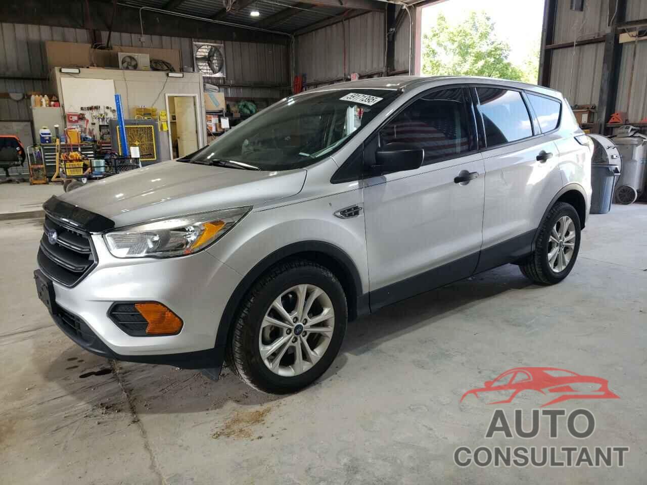 FORD ESCAPE 2017 - 1FMCU0F77HUC66296