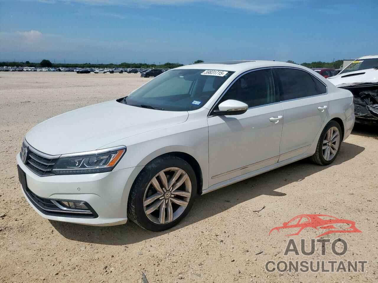 VOLKSWAGEN PASSAT 2017 - 1VWGT7A33HC017681