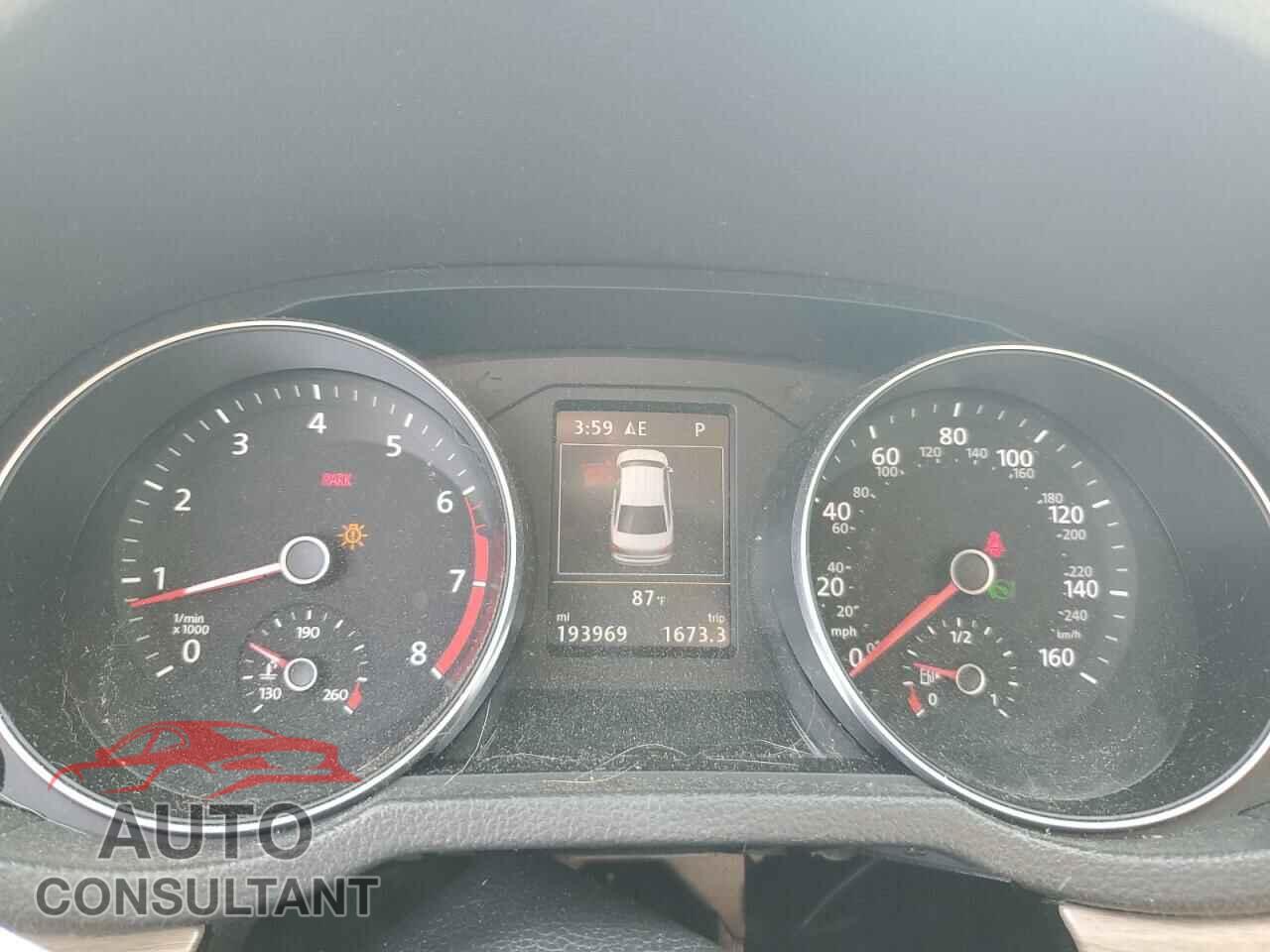 VOLKSWAGEN PASSAT 2017 - 1VWCT7A3XHC044472