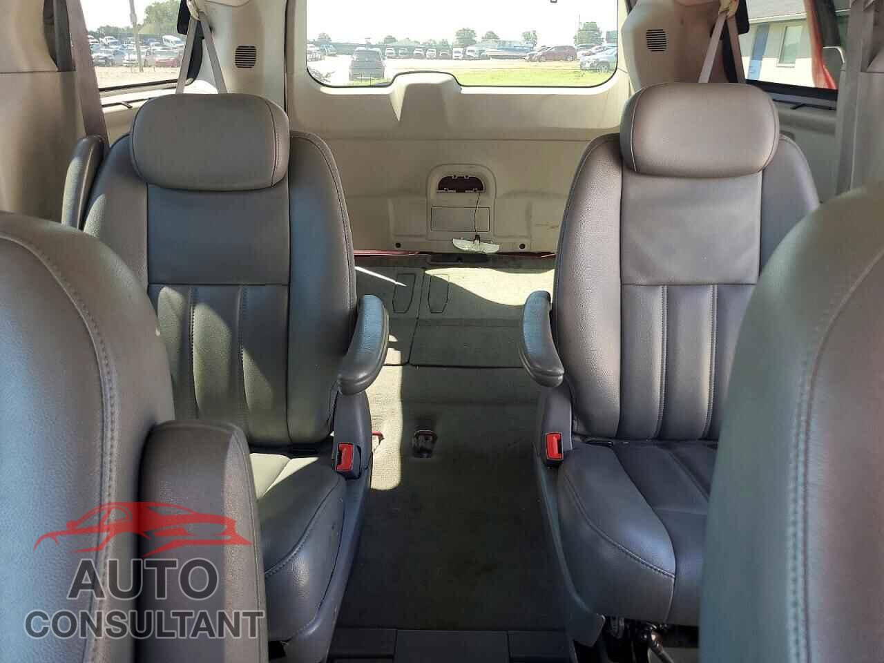 DODGE CARAVAN 2010 - 2D4RN5DX8AR199497