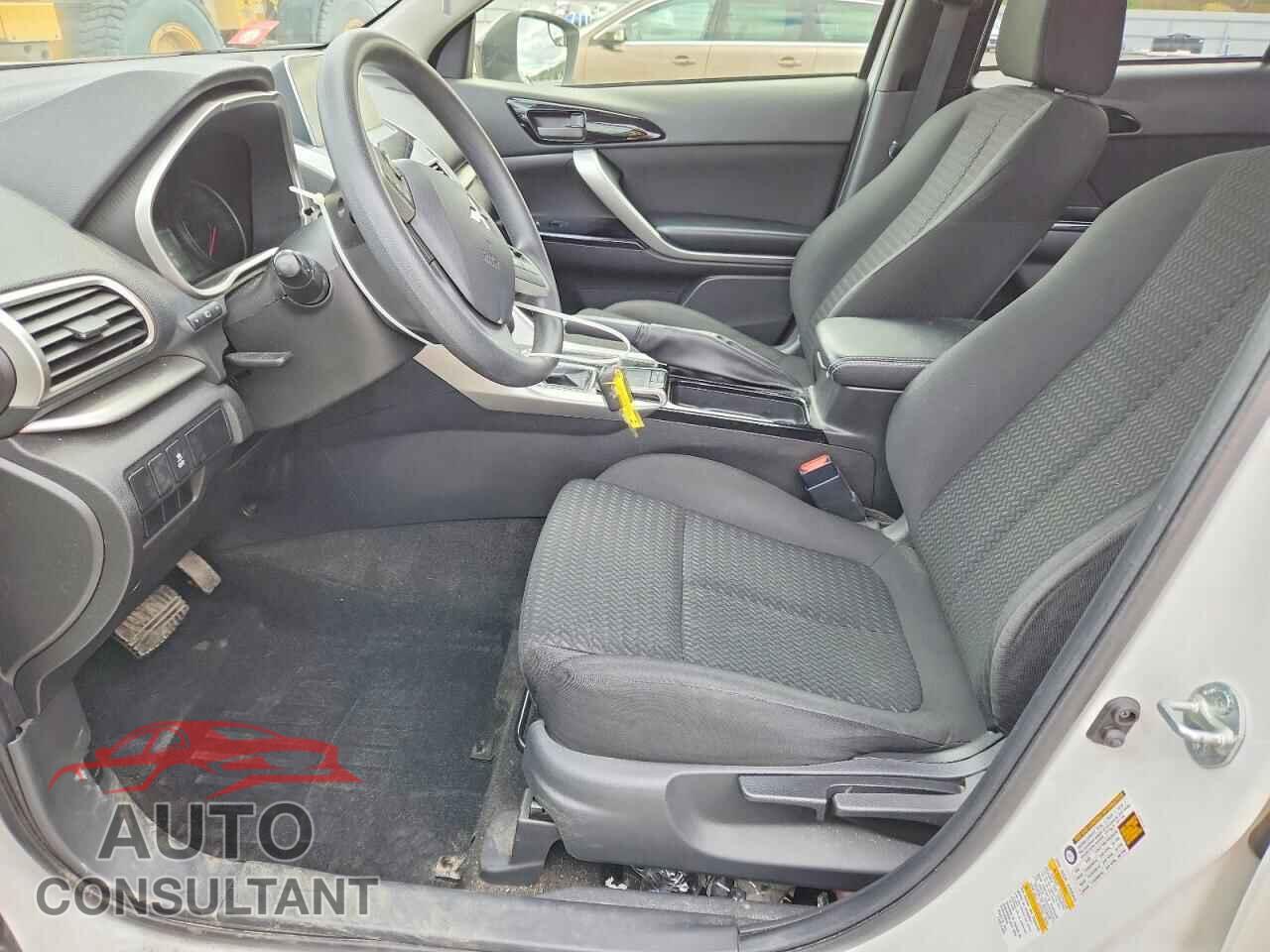 MITSUBISHI ECLIPSE 2019 - JA4AT4AA2KZ028580