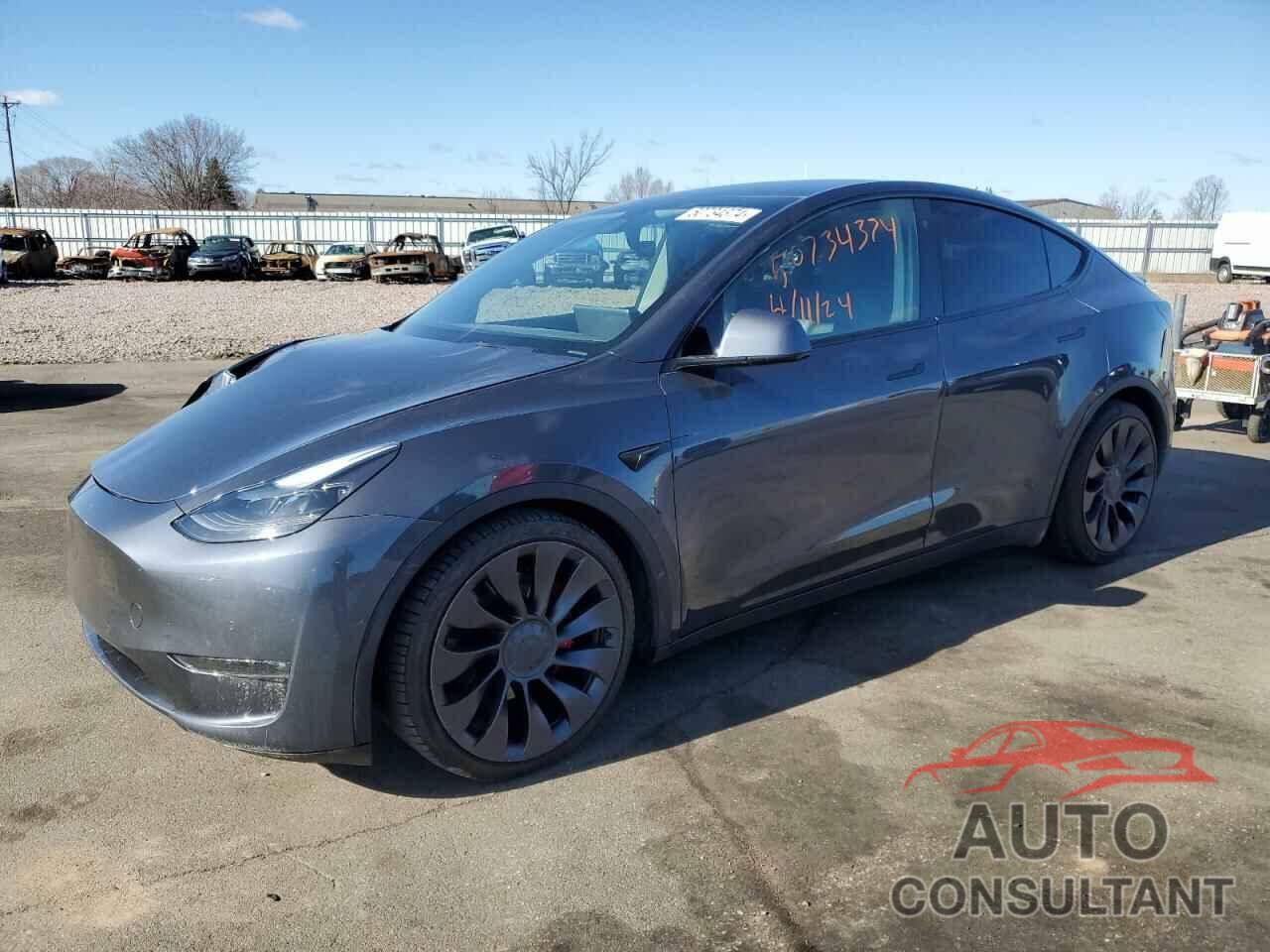 TESLA MODEL Y 2021 - 5YJYGDEF0MF194829