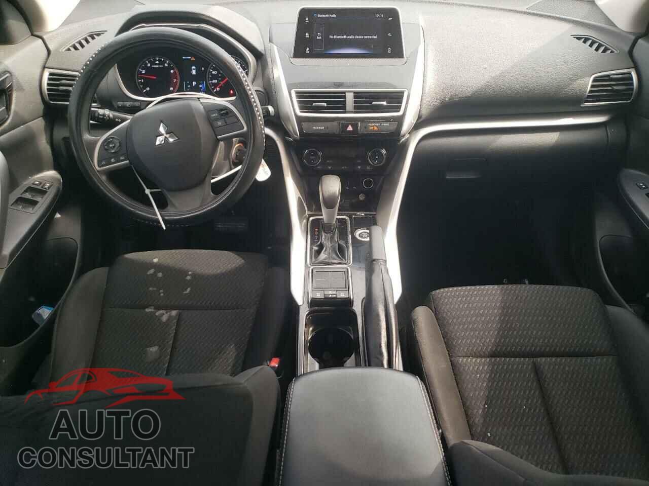 MITSUBISHI ECLIPSE 2018 - JA4AT4AA3JZ046147