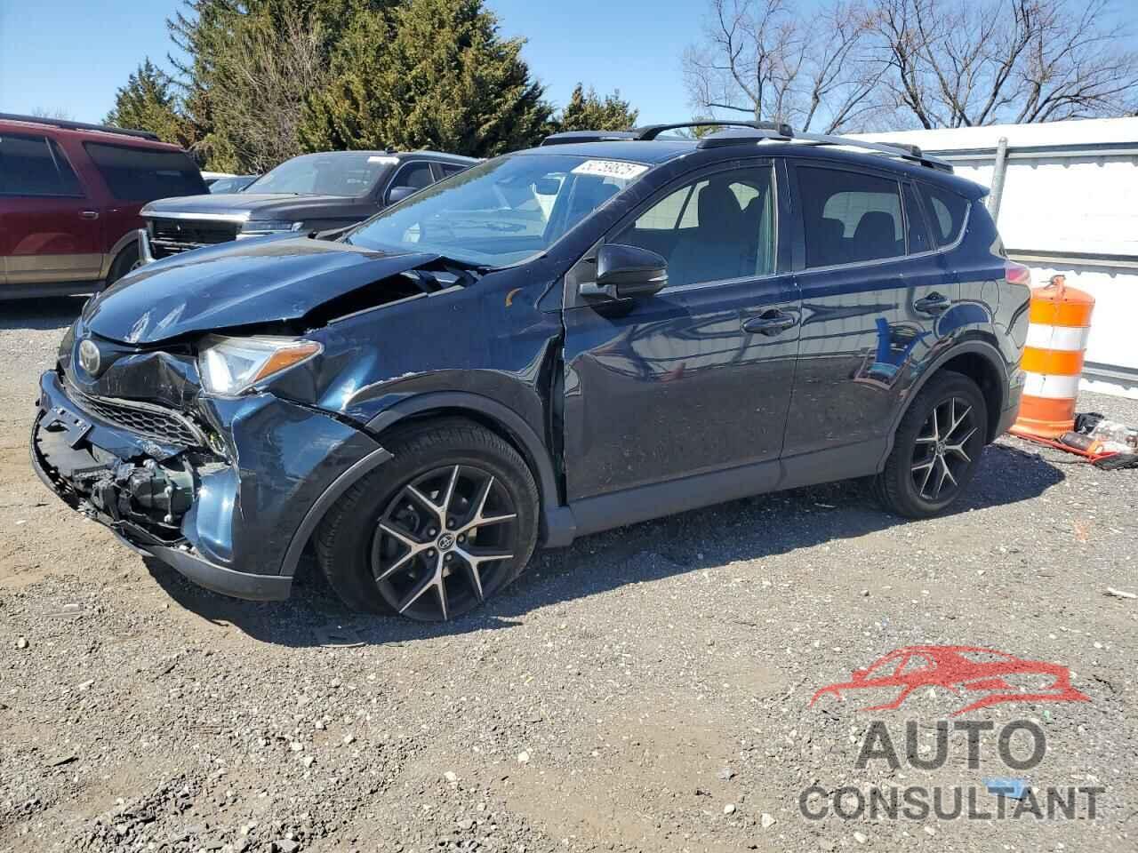 TOYOTA RAV4 2018 - JTMJFREV8JJ747854