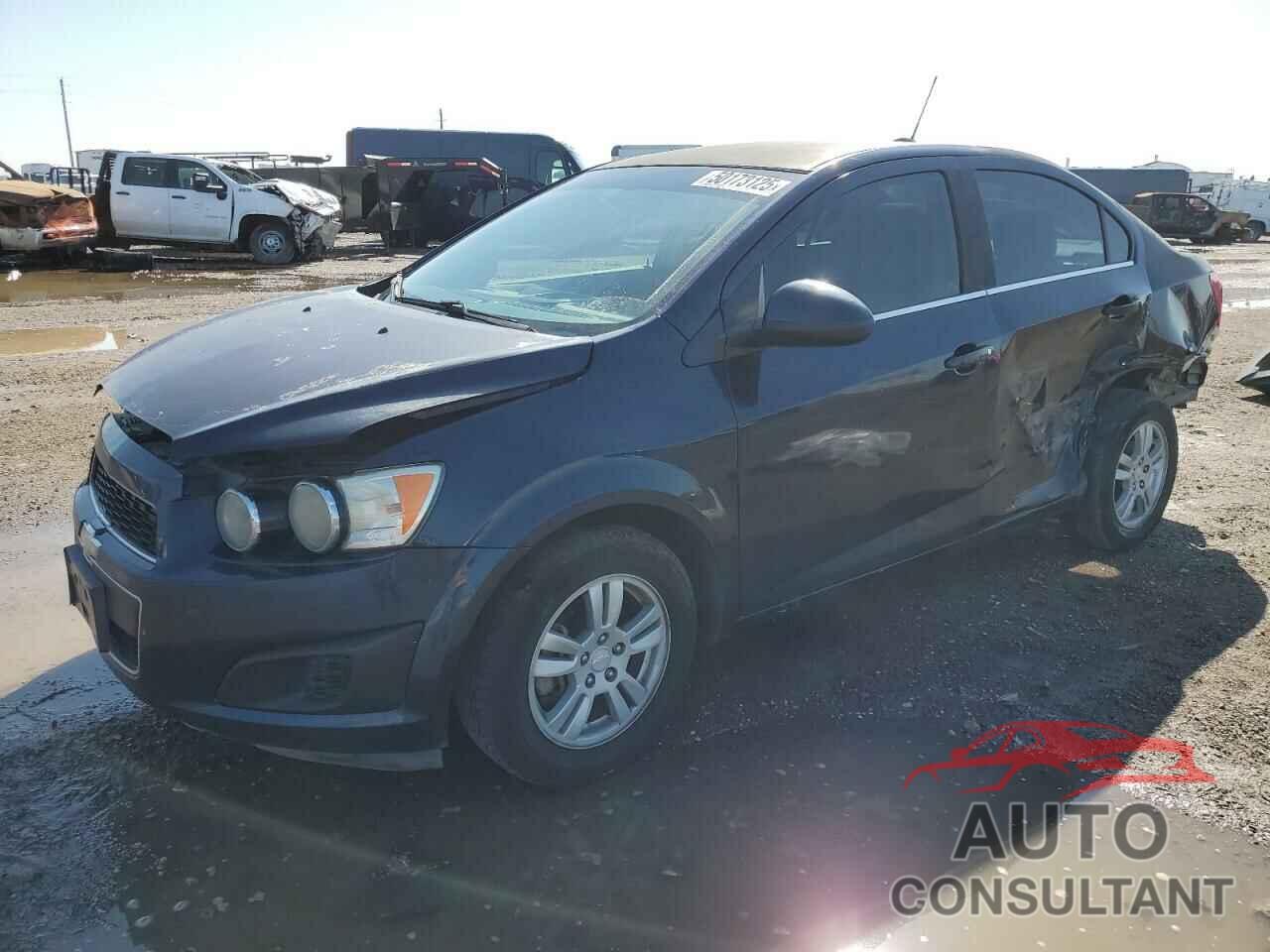 CHEVROLET SONIC 2015 - 1G1JC5SH7F4149365
