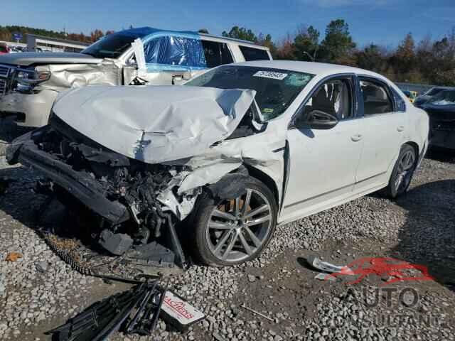 VOLKSWAGEN PASSAT 2017 - 1VWDT7A32HC030182