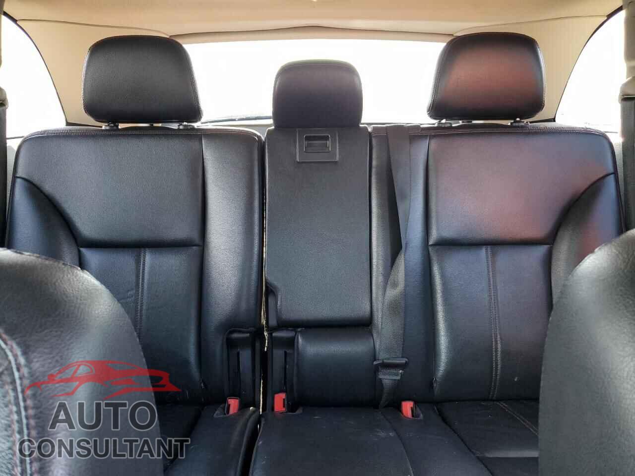 FORD EDGE 2011 - 2FMDK3JC0BBB22456