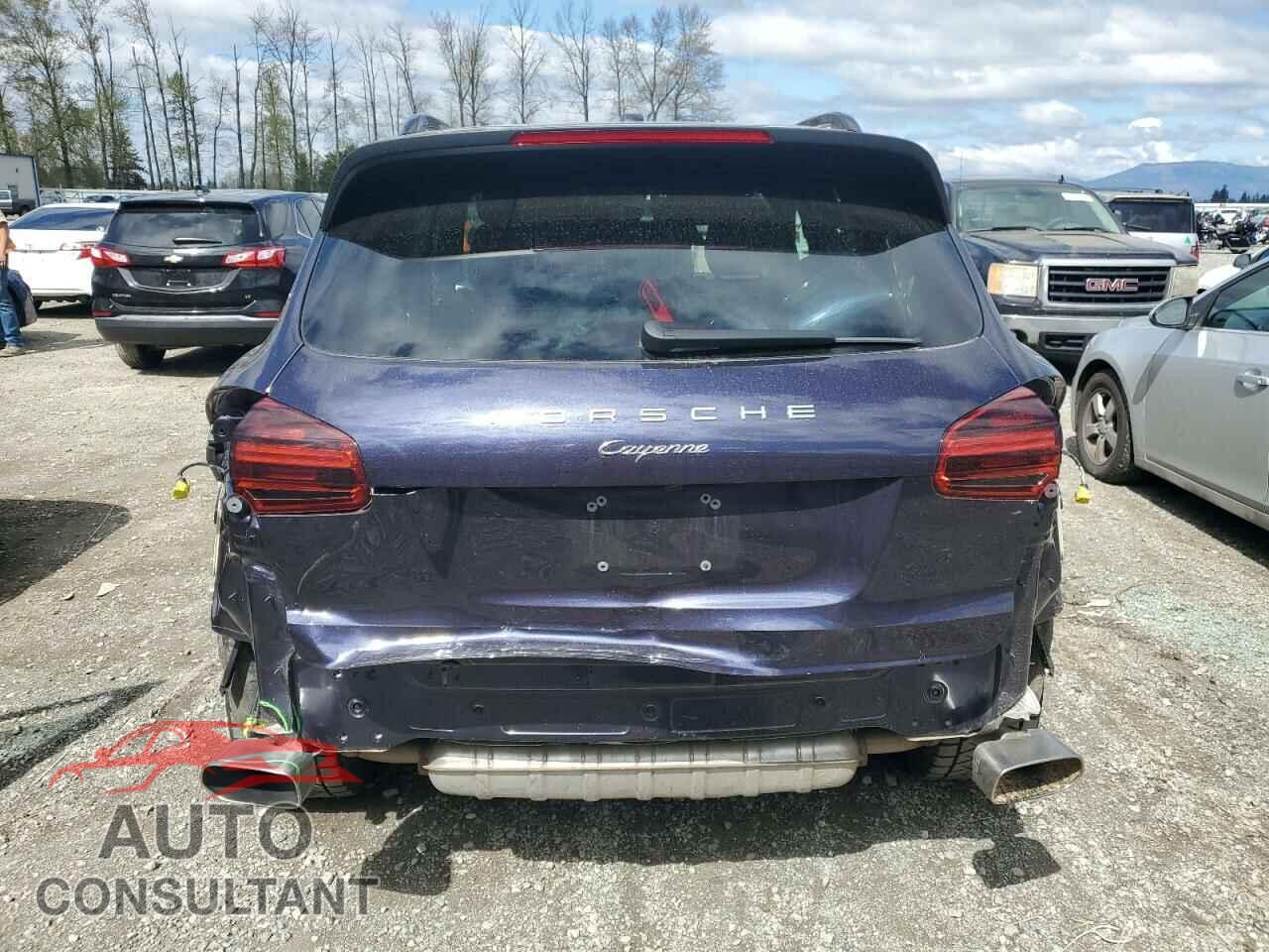 PORSCHE CAYENNE 2017 - WP1AA2A27HKA80831