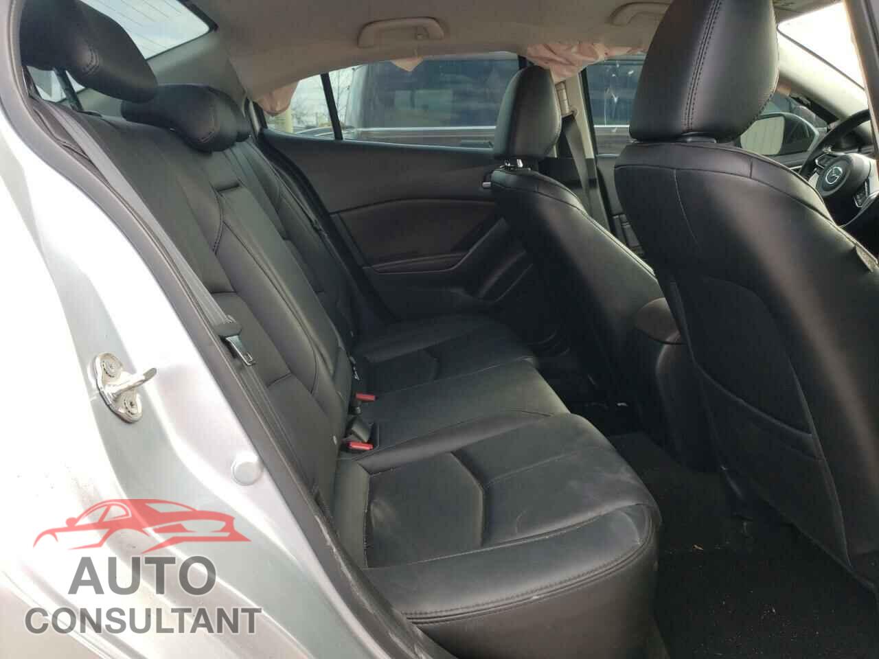 MAZDA 3 2017 - 3MZBN1V79HM135134