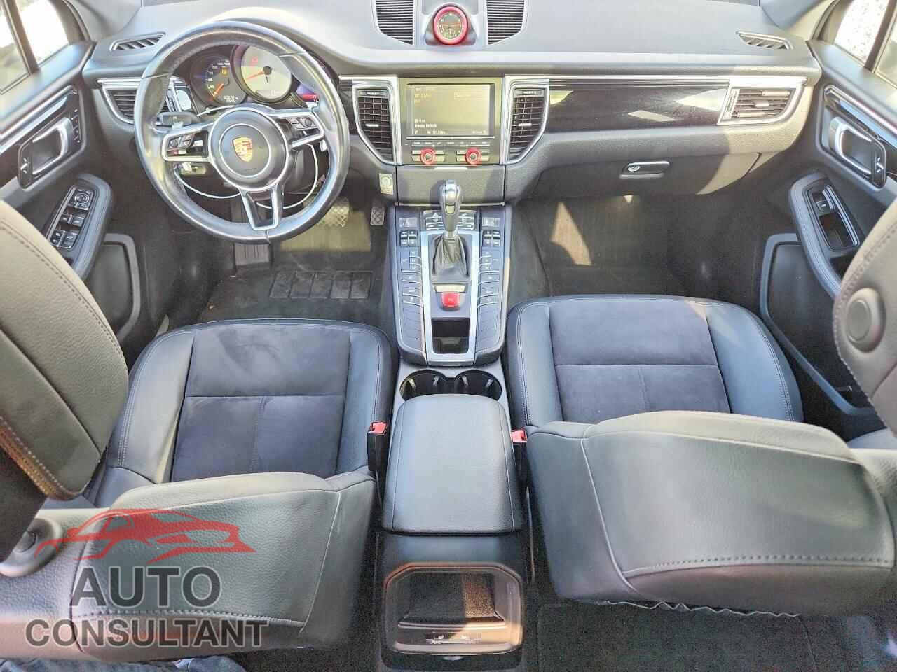 PORSCHE MACAN 2015 - WP1AB2A52FLB69138
