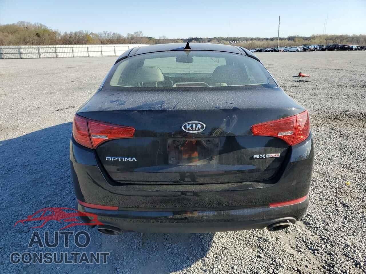 KIA OPTIMA 2011 - KNAGN4A67B5166819