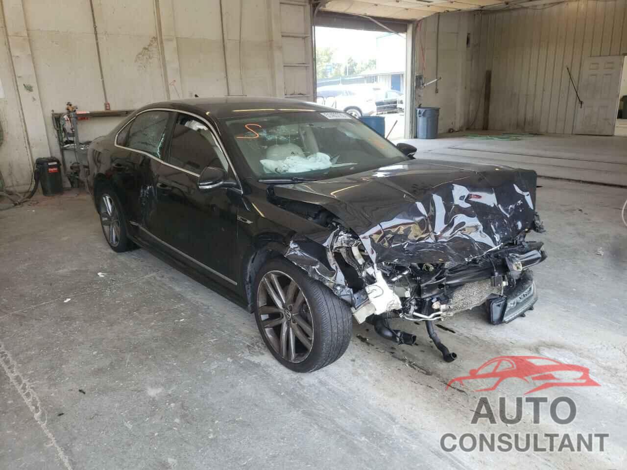 VOLKSWAGEN PASSAT 2017 - 1VWDT7A33HC034421