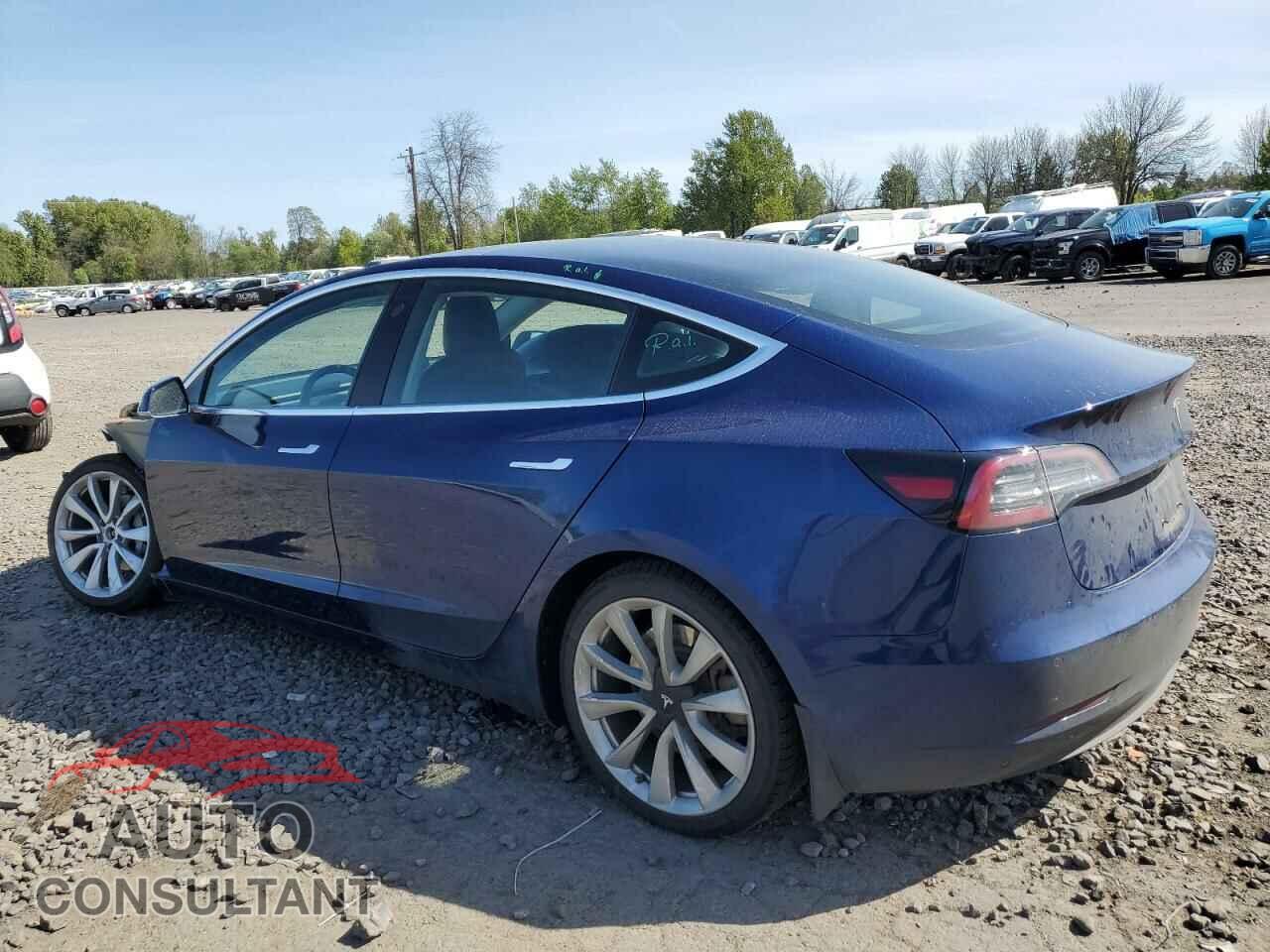 TESLA MODEL 3 2018 - 5YJ3E1EB8JF063610