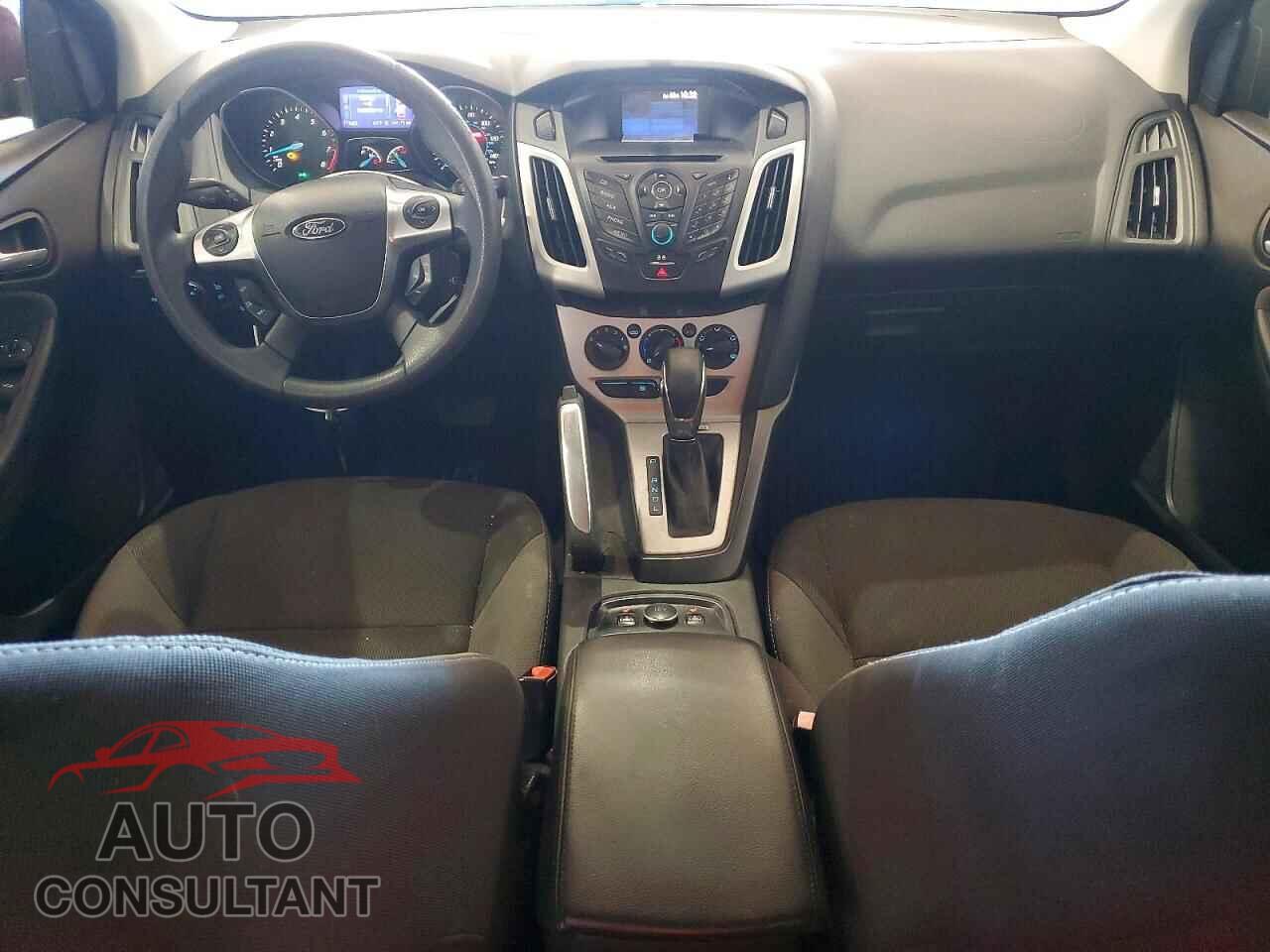 FORD FOCUS 2013 - 1FADP3F22DL208978