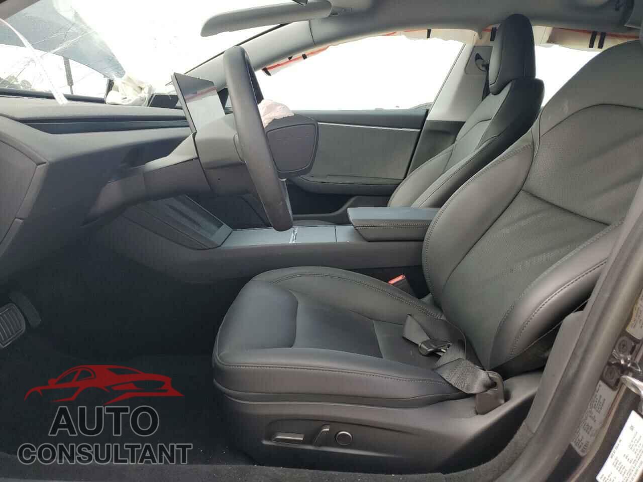 TESLA MODEL 3 2024 - 5YJ3E1EA5RF741345