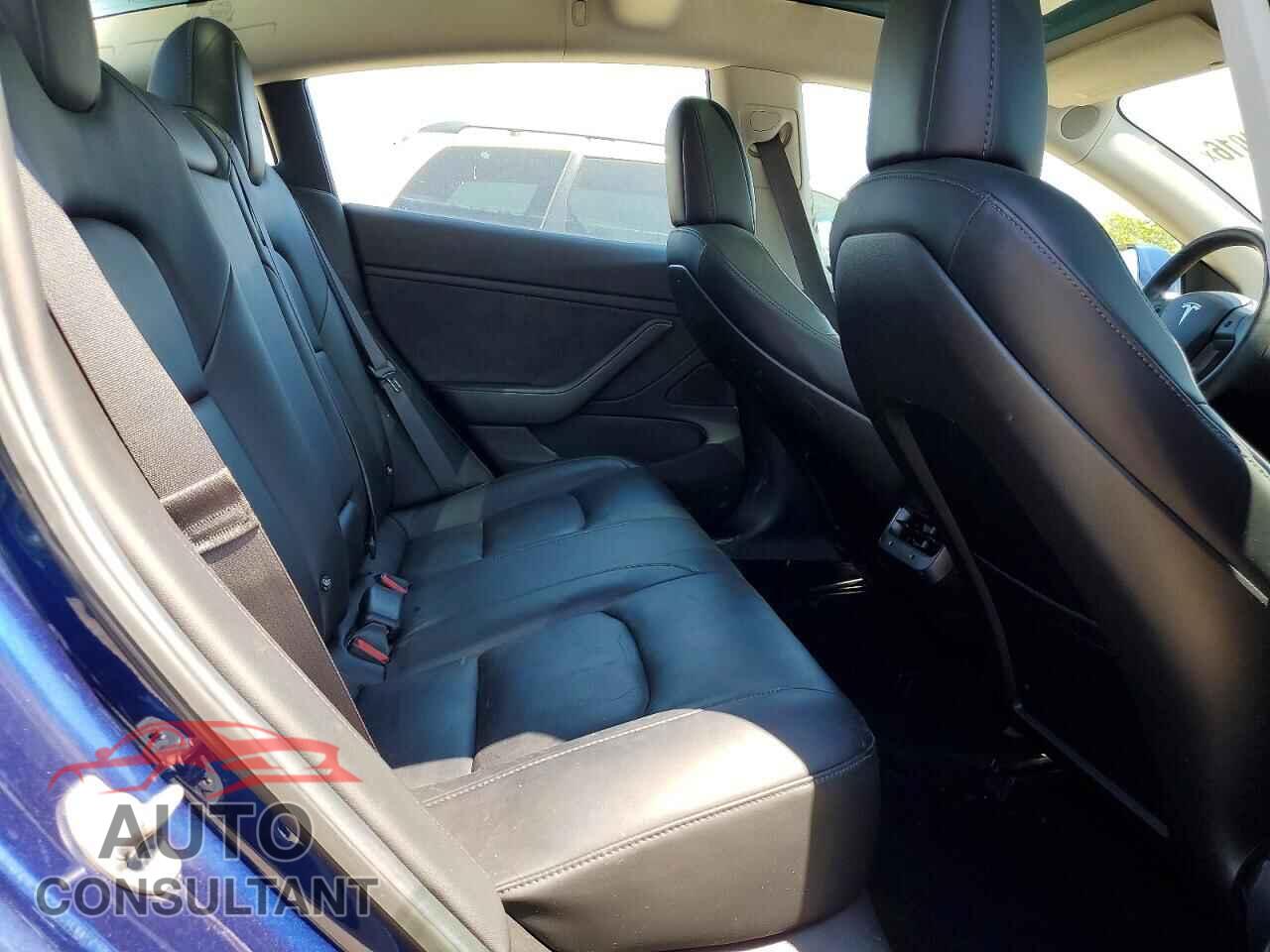 TESLA MODEL 3 2018 - 5YJ3E1EA6JF031861