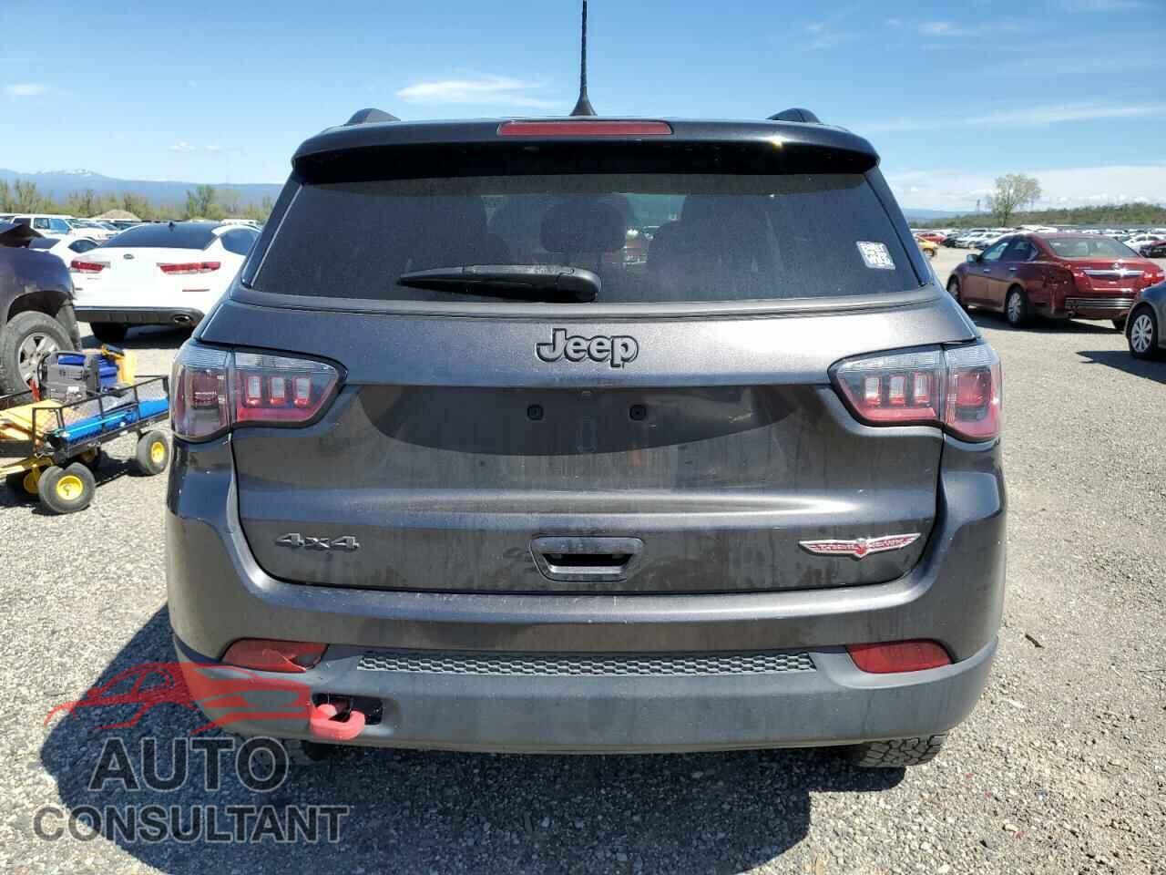 JEEP COMPASS 2019 - 3C4NJDDB7KT620081